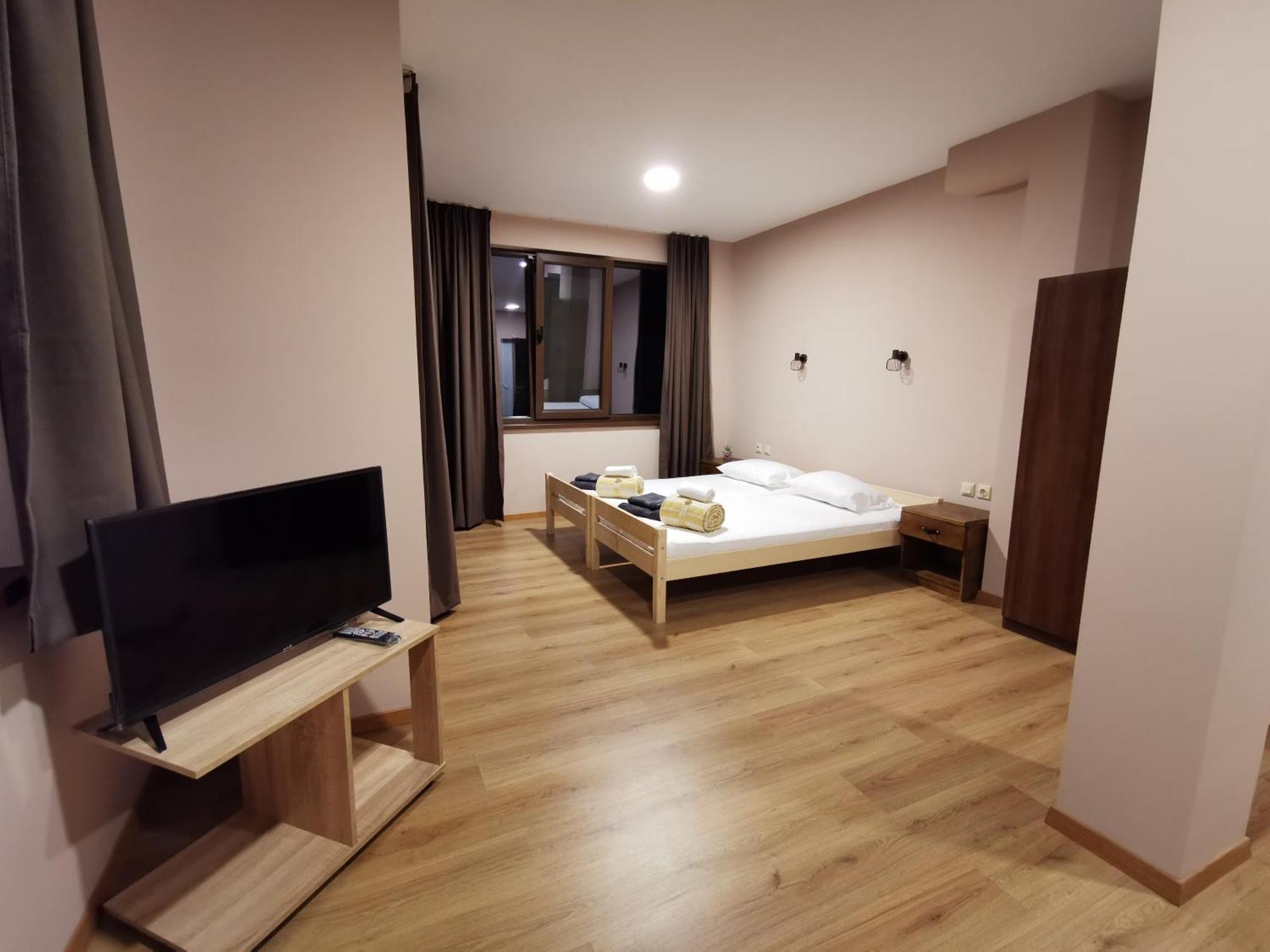 Kazak Hotel Obzor Bilik gambar